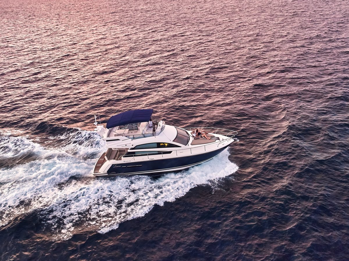 Kandima Laura Sunset Kruise Medium